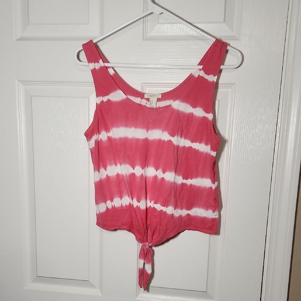 Forever 21 Pink and White Tie-Dye Crop Top